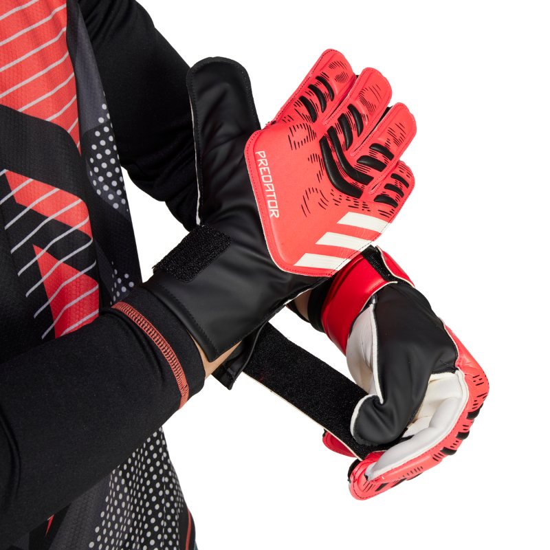 ADIDAS GLOVE SOCCER GOALKEEPER TRAINING PREDATOR LUCID RED/BLACK (SS25)