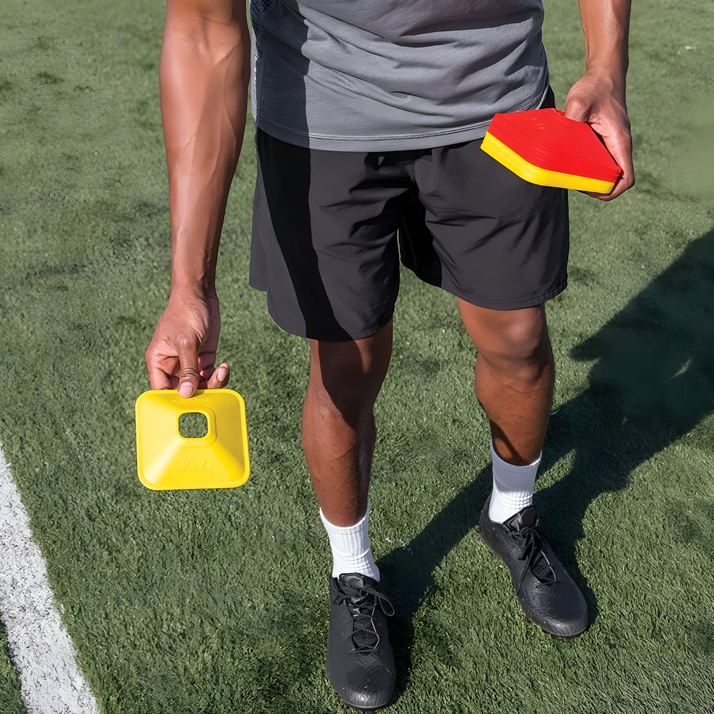 SKLZ CONES MINI 2INCH HIGH VISIBILITY MARKER SET (50)