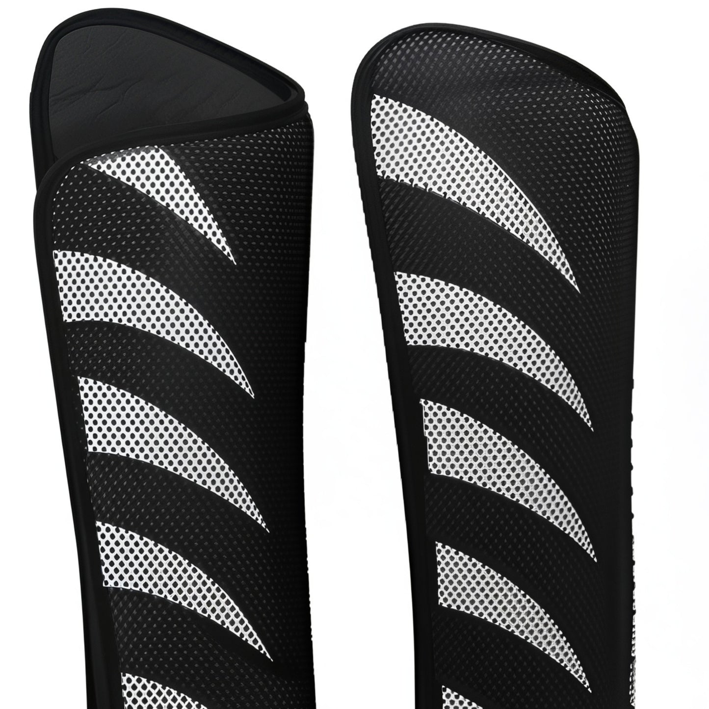 GRYPHON SHIN GUARD HOCKEY ARMOUR STRAPLESS