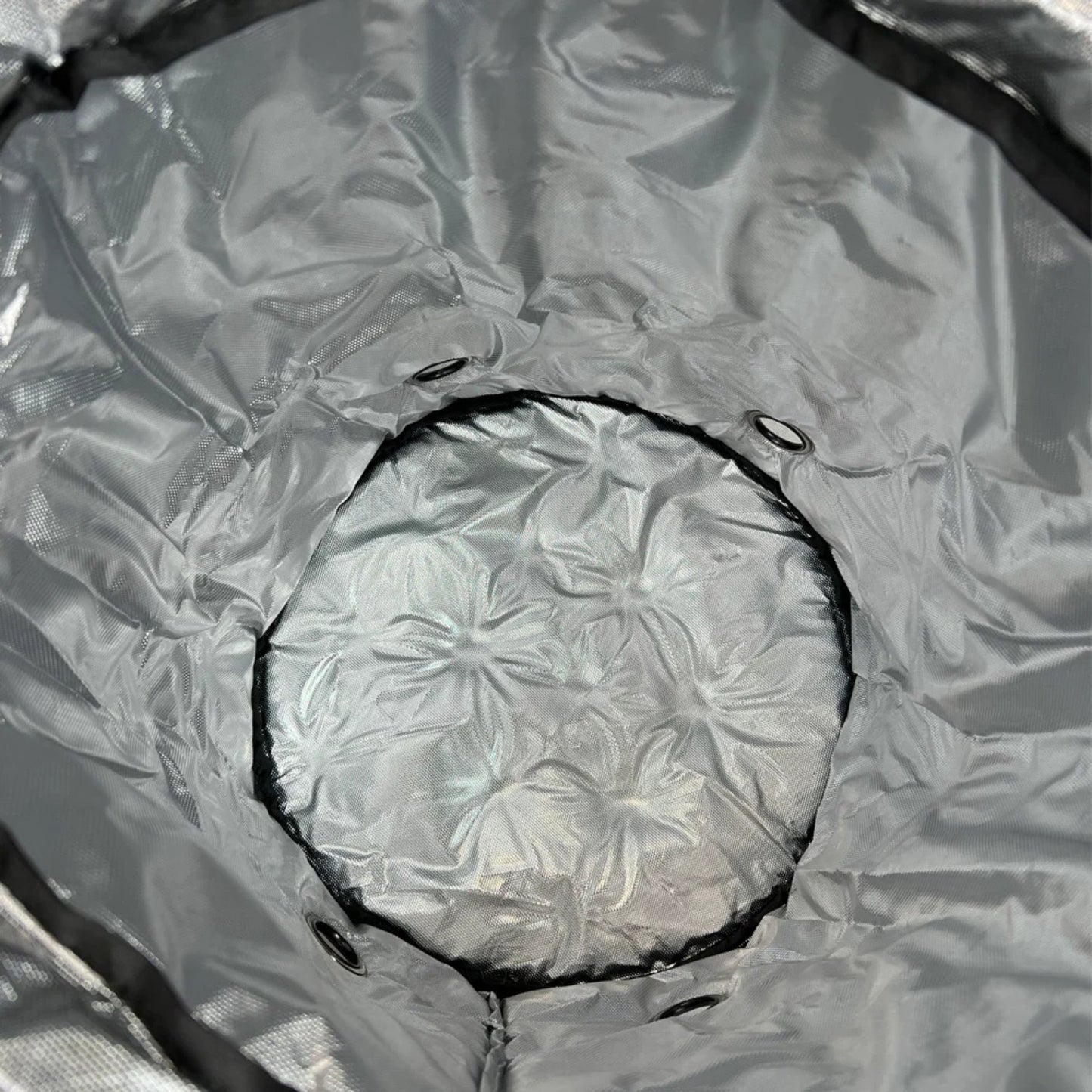 Inside of a Spinfire bag